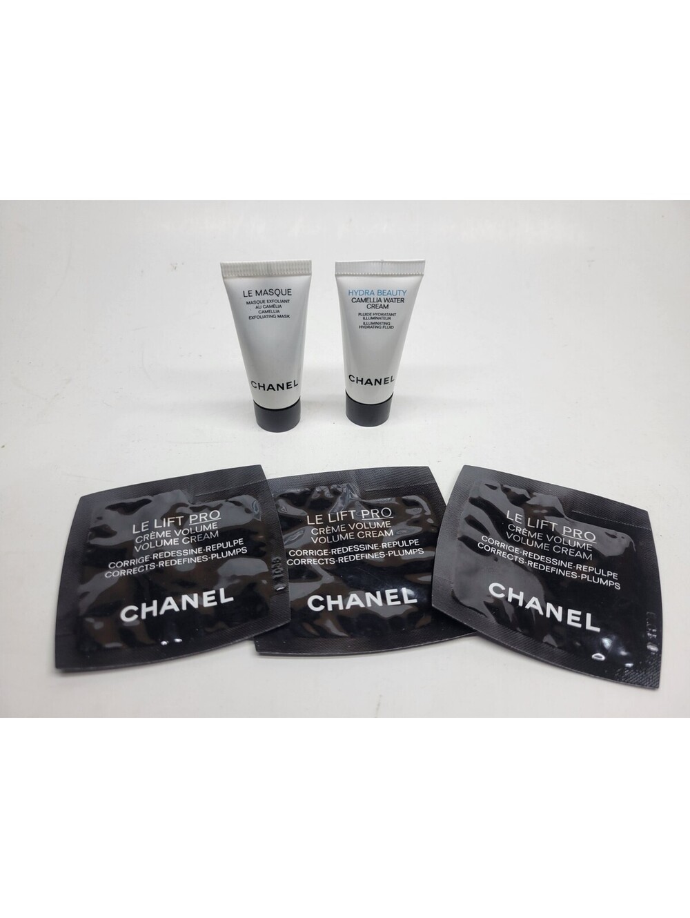 CHANEL 5Pc Sample Lot: Le Masque, Hydra Beauty Water Cream, Le Lift Volume Cream